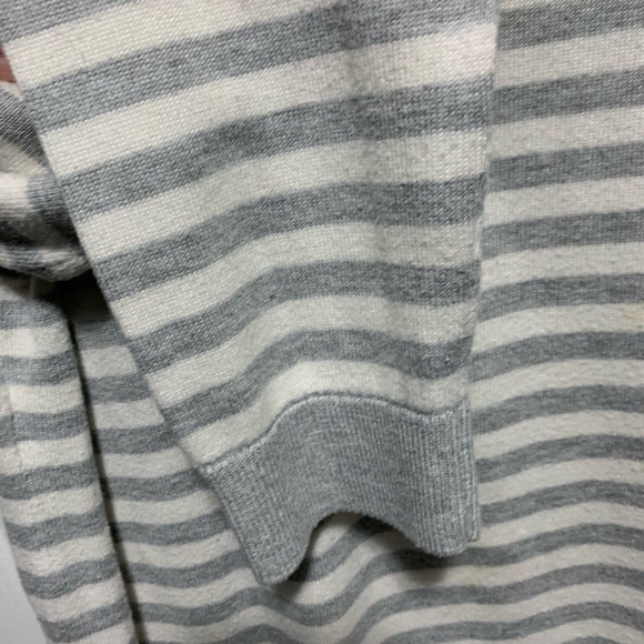 Talbots women's long sleeve gray/white striped sweater XL pullover minimalist - Picture 5 of 6